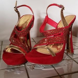 Liliana Red & Gold Studded High heels♡